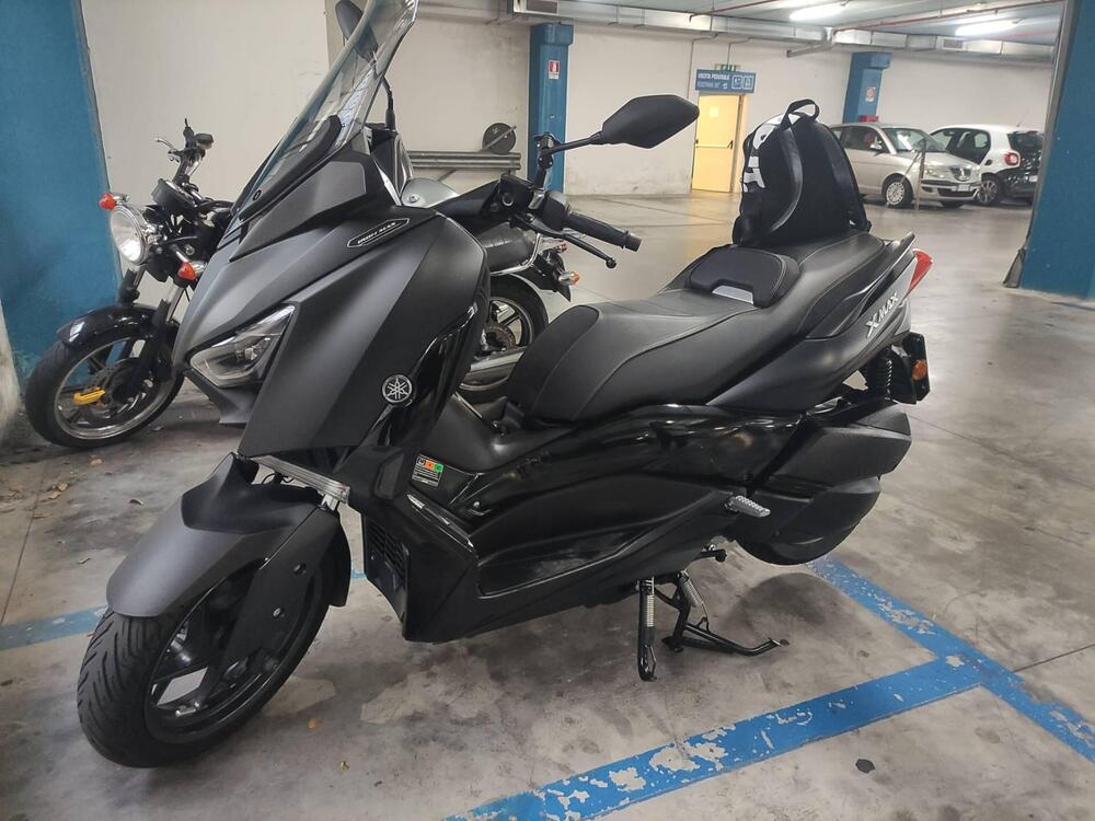 Yamaha X-Max 300 Iron Max (2019 - 20)