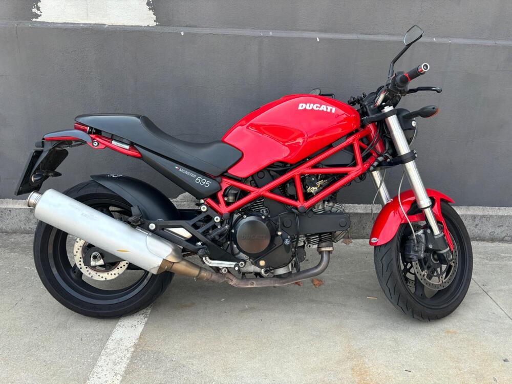 Ducati Monster 695 (2006 - 08) (3)