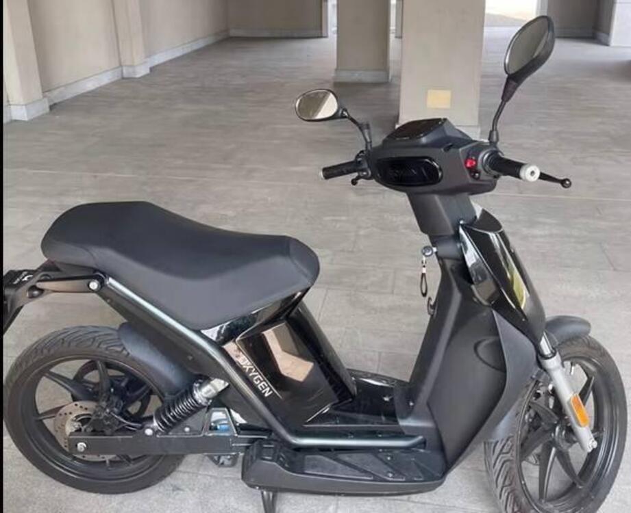 Quadro Oxygen L3e (2019) (2)