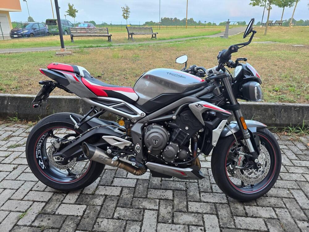 Triumph Street Triple RS (2020 - 22) (2)