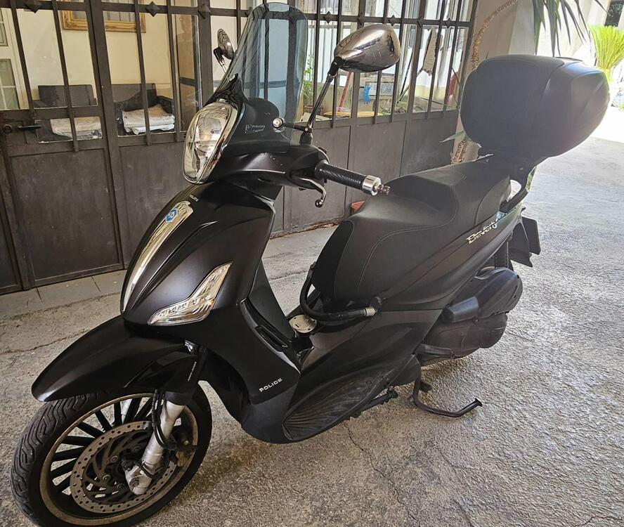 Piaggio Beverly 300 i.e. Police ABS-ASR (2017 - 20)