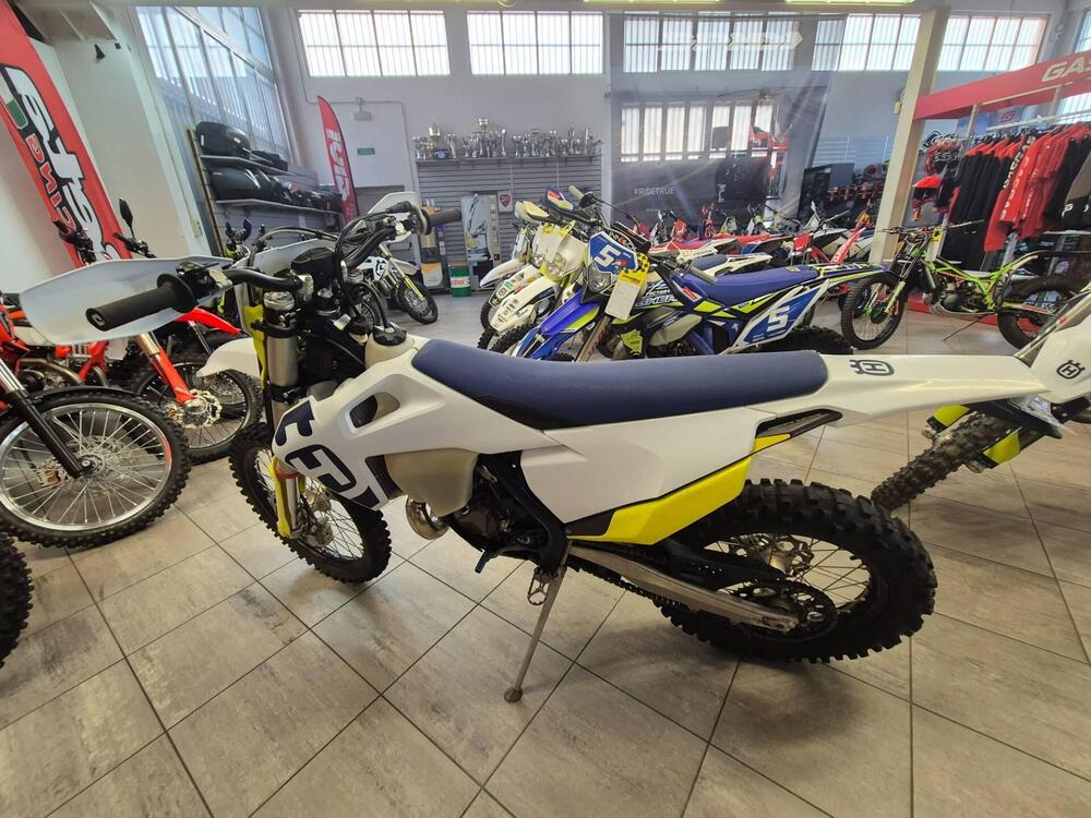 Husqvarna TE 150i (2020) (4)