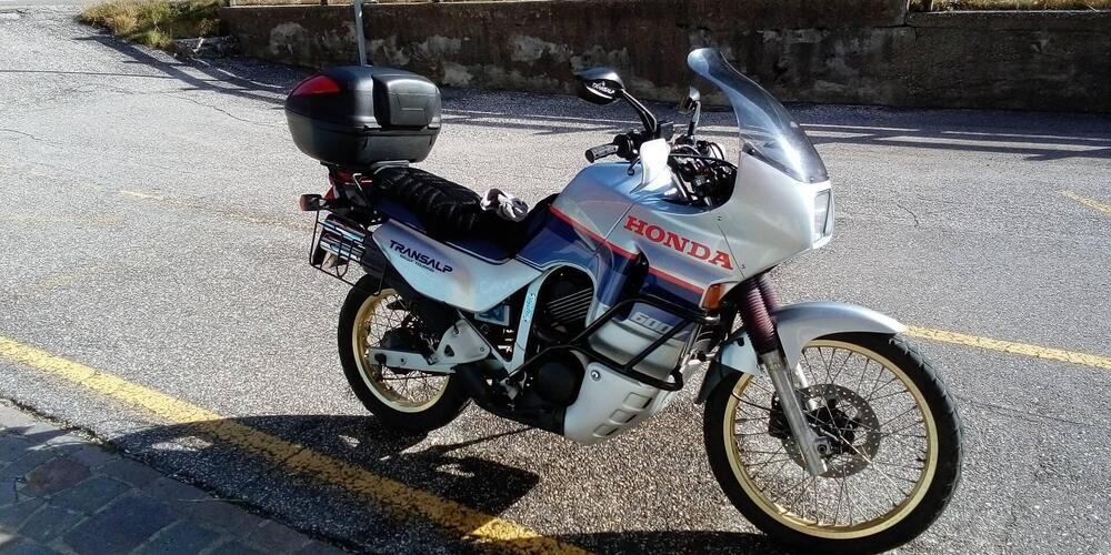 Honda Transalp 600 (4)