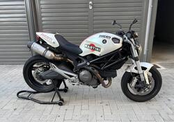 Ducati Monster 696 Plus (2007 - 14) usata