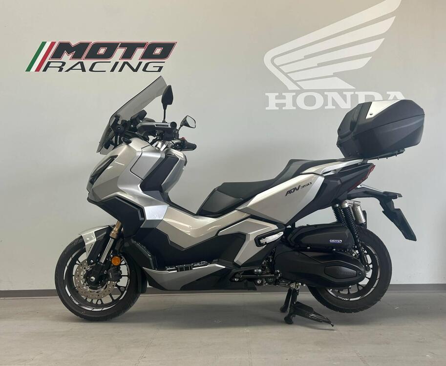 Honda ADV 350 (2022 - 24) (2)