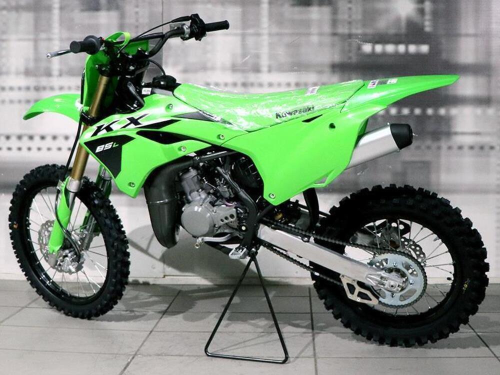 Kawasaki KX 85 II (2023 - 24) (2)