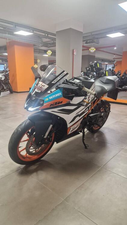 KTM RC 125 ABS (2015 - 16) (3)