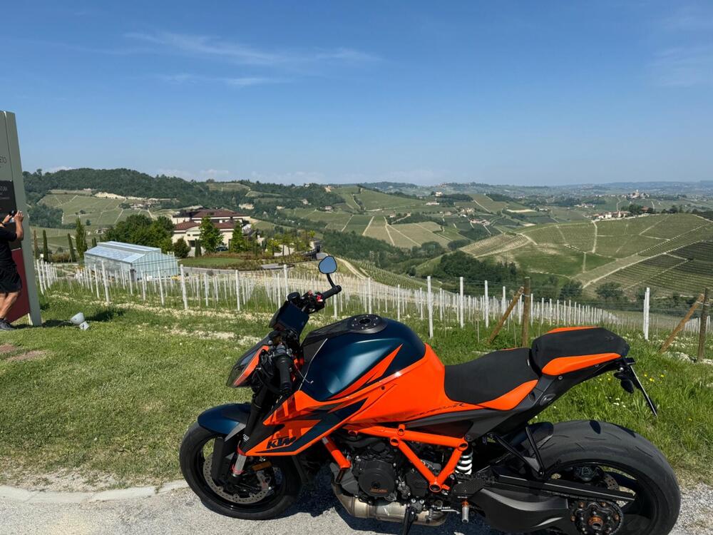 KTM 1290 Super Duke R (2021) (5)