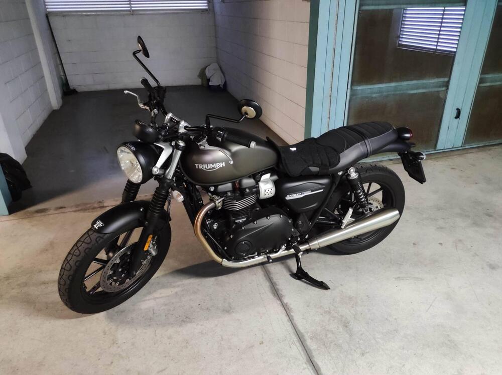 Triumph Street Twin 900 (2019 - 20) (2)