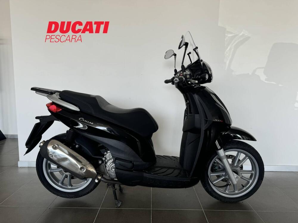 Piaggio Carnaby Cruiser 300 (2008 - 13)