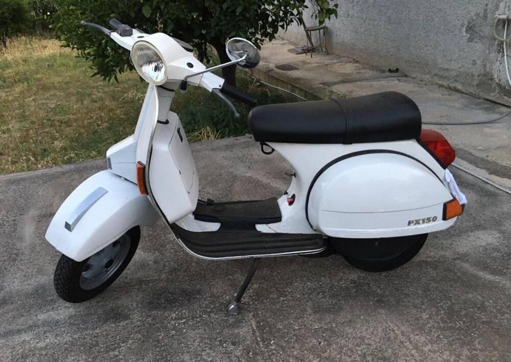 Piaggio Vespa 150 PX (1980 - 00) (3)