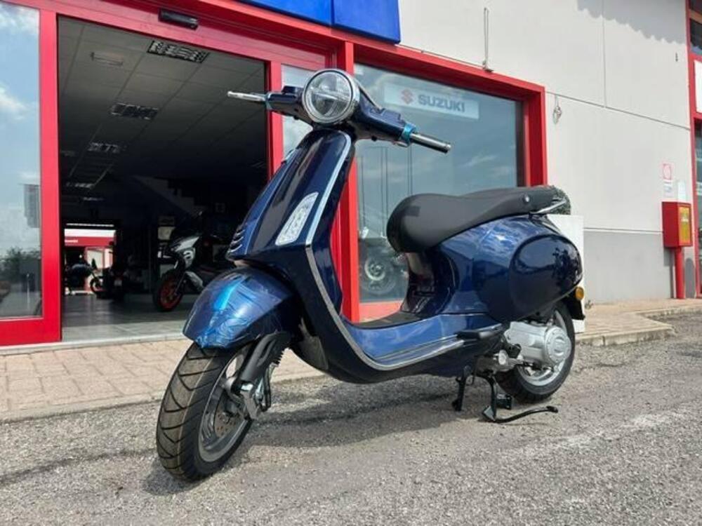 Vespa Primavera 50 (2024) (2)