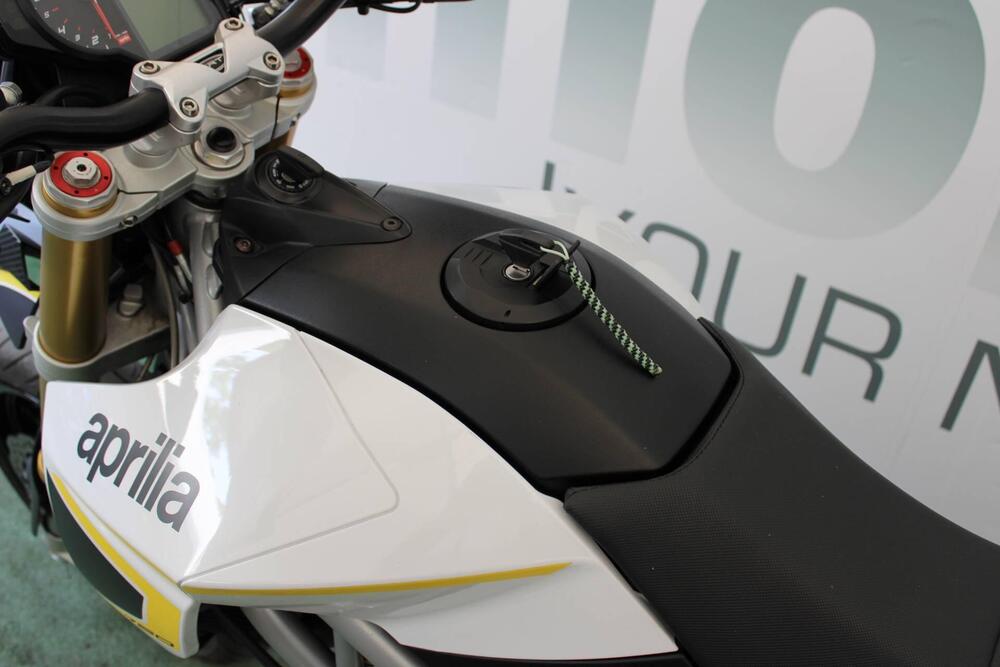 Aprilia Dorsoduro 750 ABS (2009 - 17) (5)