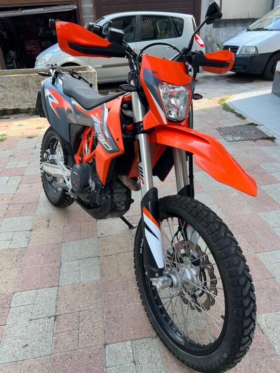 KTM 690 Enduro R (2022 - 24) (3)