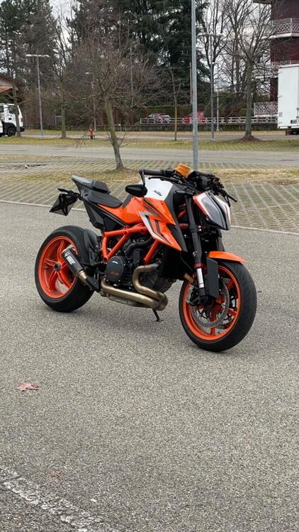 KTM 1290 Super Duke R (2022 - 23)