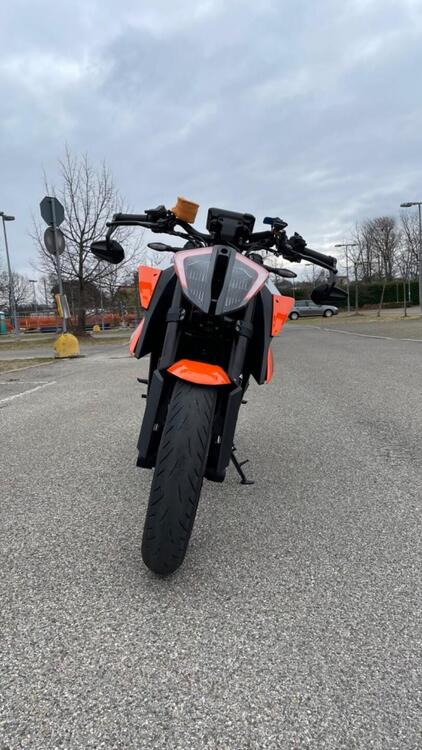 KTM 1290 Super Duke R (2022 - 23) (2)