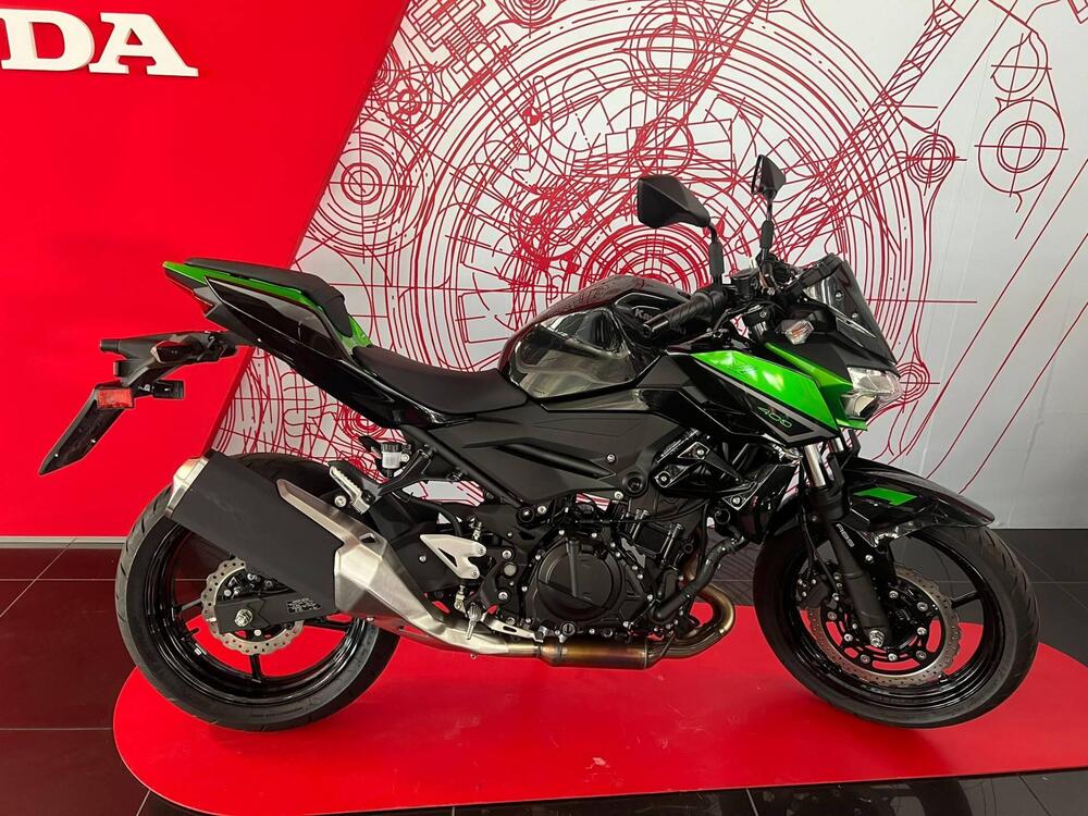 Kawasaki Z 400 (2023)