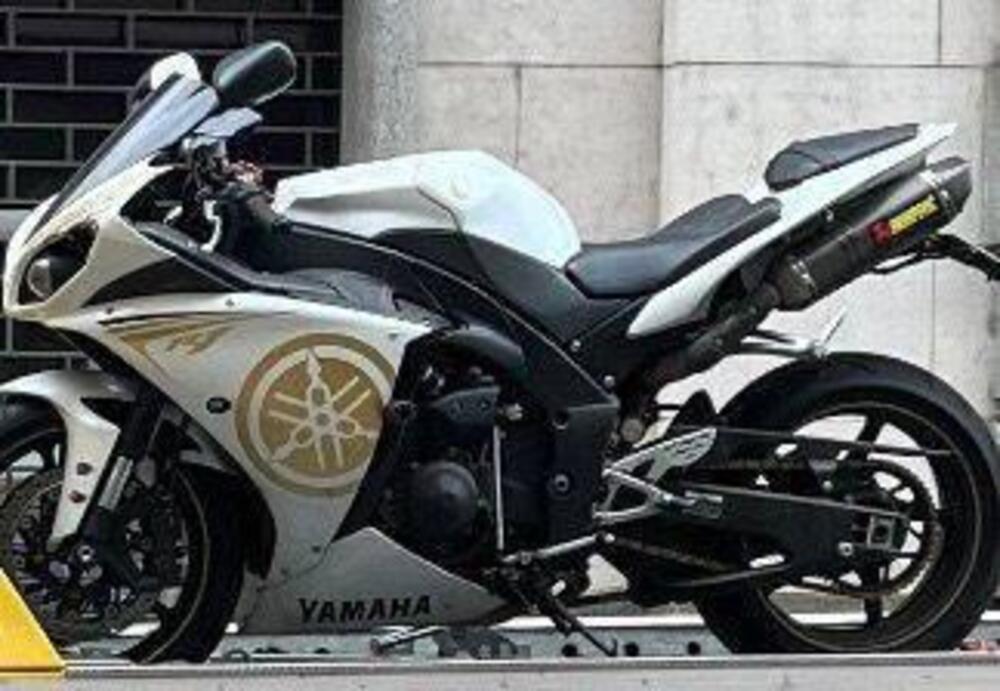 Yamaha YZF R1 (2012 - 14)