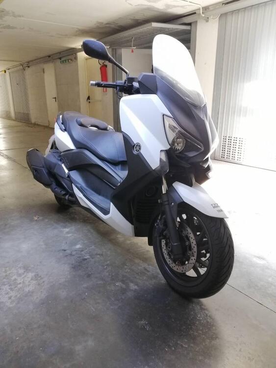 Yamaha X-Max 400 (2013 - 16) (2)