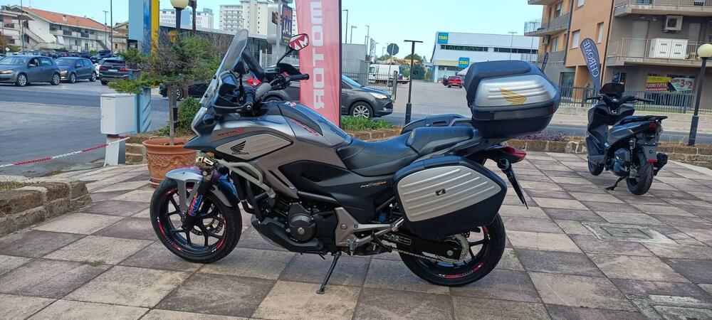 Honda NC 750 X DCT ABS (2014 - 15) (2)