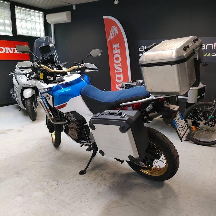 Honda Africa Twin CRF 1000L Adventure Sports Travel Edition (2019) (2)