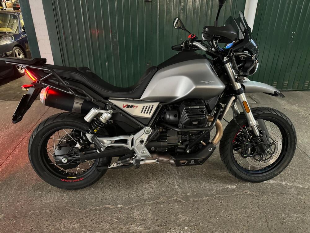 Moto Guzzi V85 TT (2019 - 20)