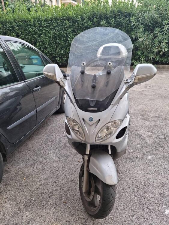 Piaggio X9 250 Evolution