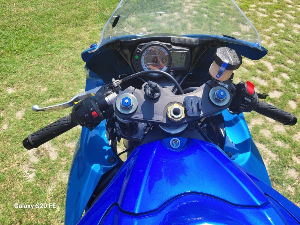 Suzuki GSX R 750 (2008 - 10) (4)