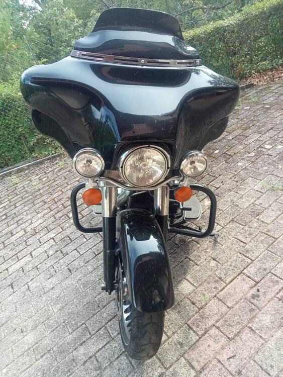 Harley-Davidson 1690 Electra Glide Ultra Limited (2010 - 13) - FLHTK (5)