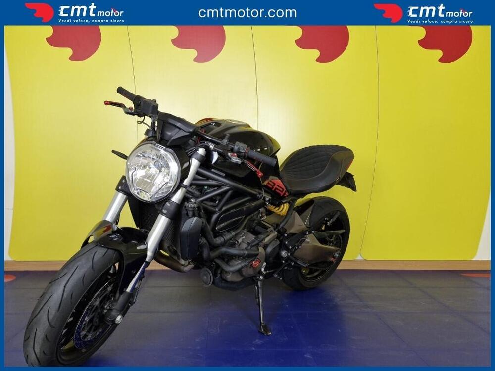 Ducati Monster 821 Dark ABS (2014 - 16) (2)