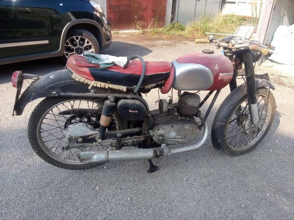 Bianchi MENDOLA 125 (4)