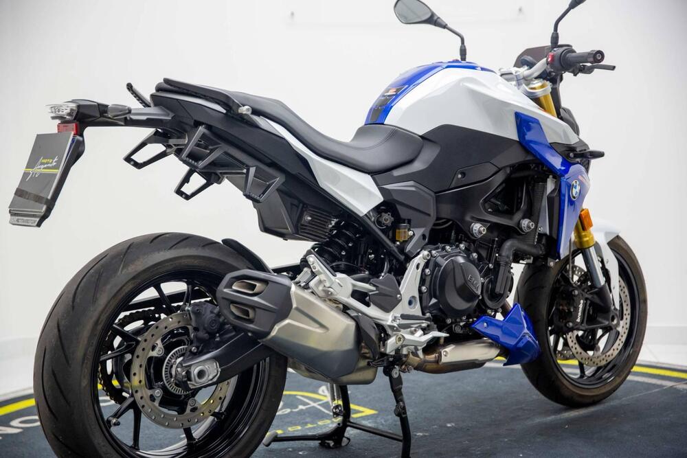 Bmw F 900 R (2021 - 24) (4)