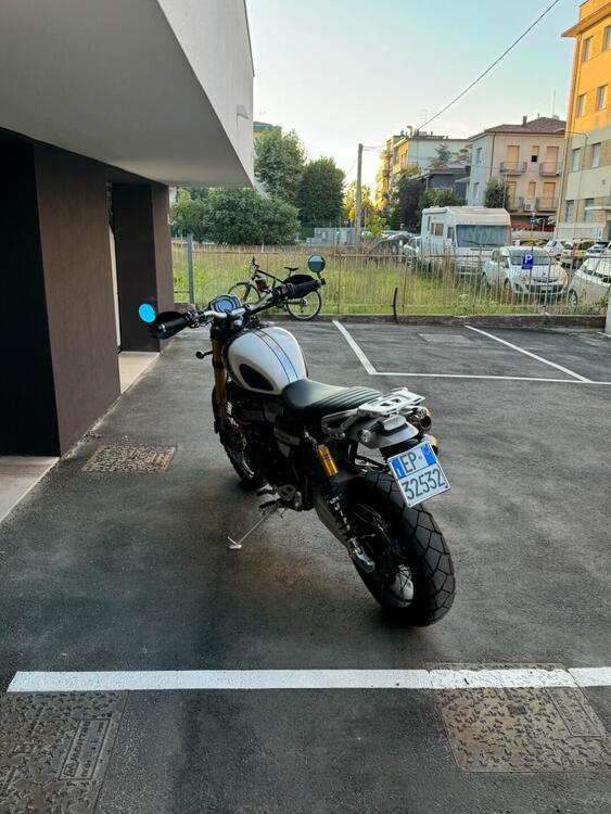 Triumph Scrambler 1200 XE (2019 - 20) (4)