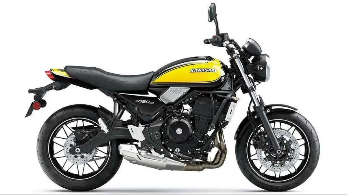 Kawasaki Z650 RS, nuovi colori 2025 per la modern classic giapponese