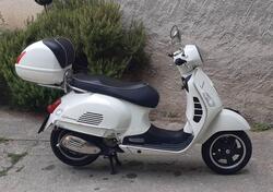 Vespa GTS 300 (2010 - 14) usata