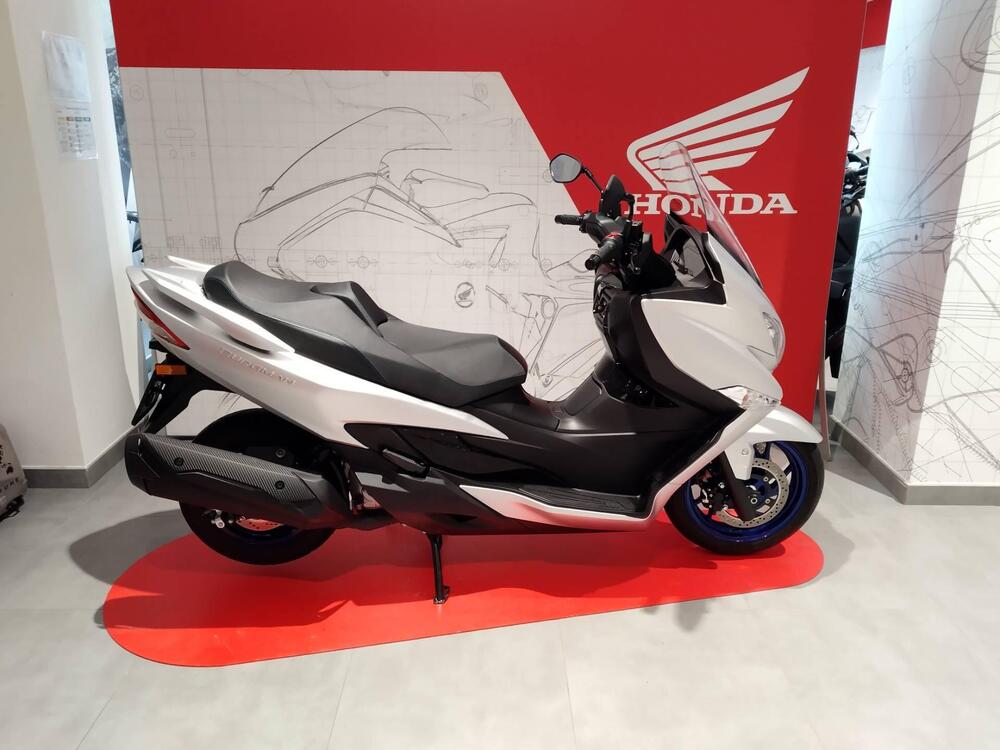 Suzuki Burgman 400 (2022 - 24)