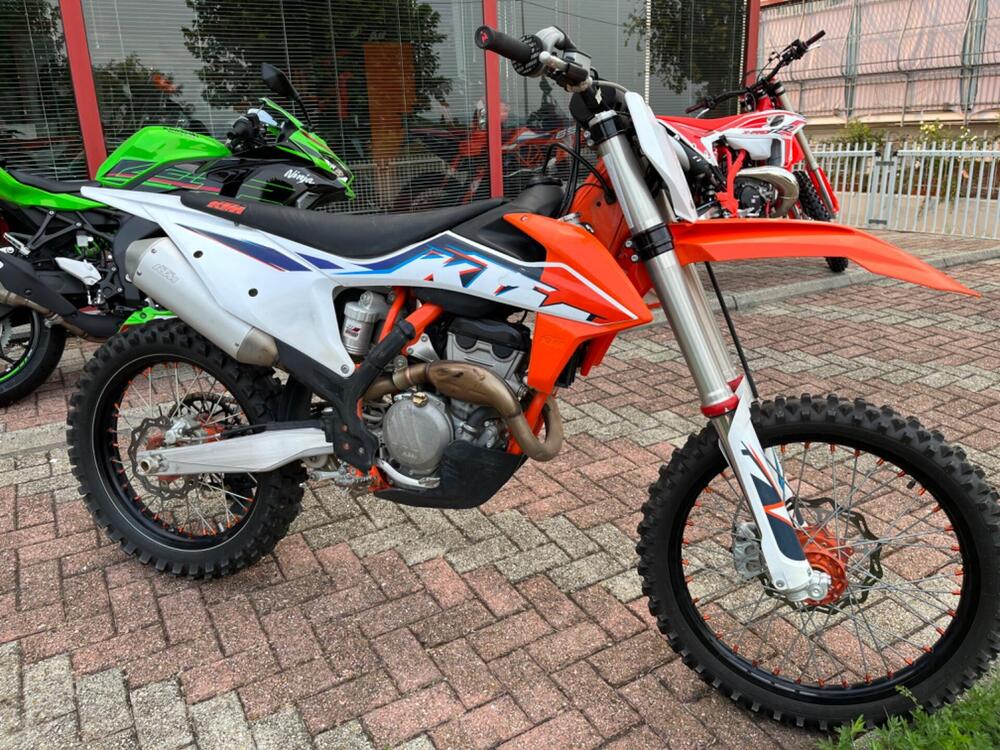 KTM SX 250 F (2022) (2)