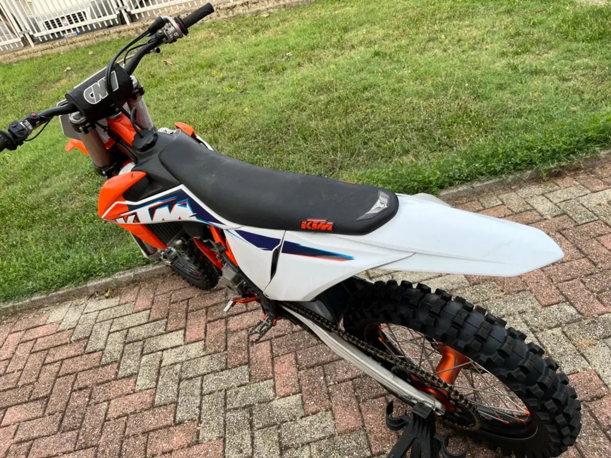 KTM 250 SX-F (2022) (11)