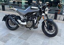 Husqvarna Svartpilen 125 (2021 - 23) usata