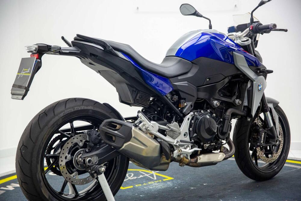 Bmw F 900 R (2021 - 24) (4)