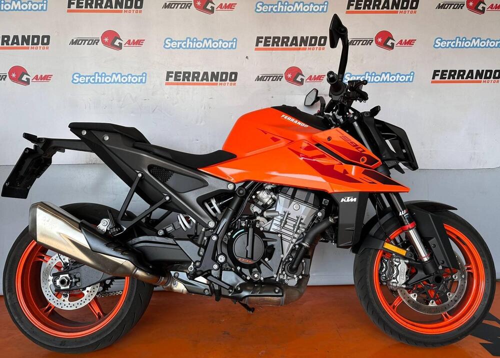 KTM 990 Duke (2024)