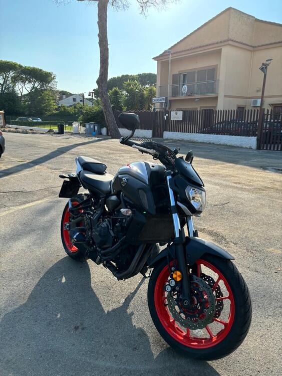 Yamaha MT-07 (2018 - 20) (4)