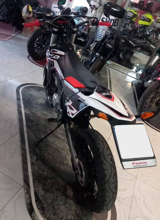 Betamotor RR 125 4T Motard LC (2018 - 20) (3)