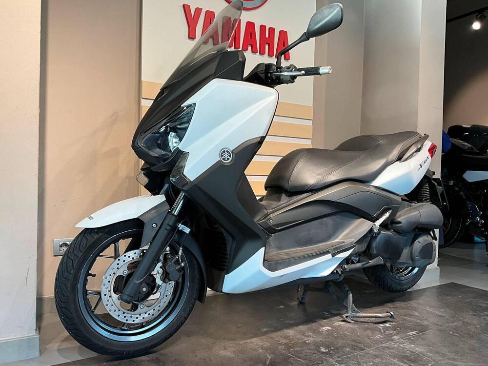 Yamaha X-Max 250 (2014 - 16) (3)