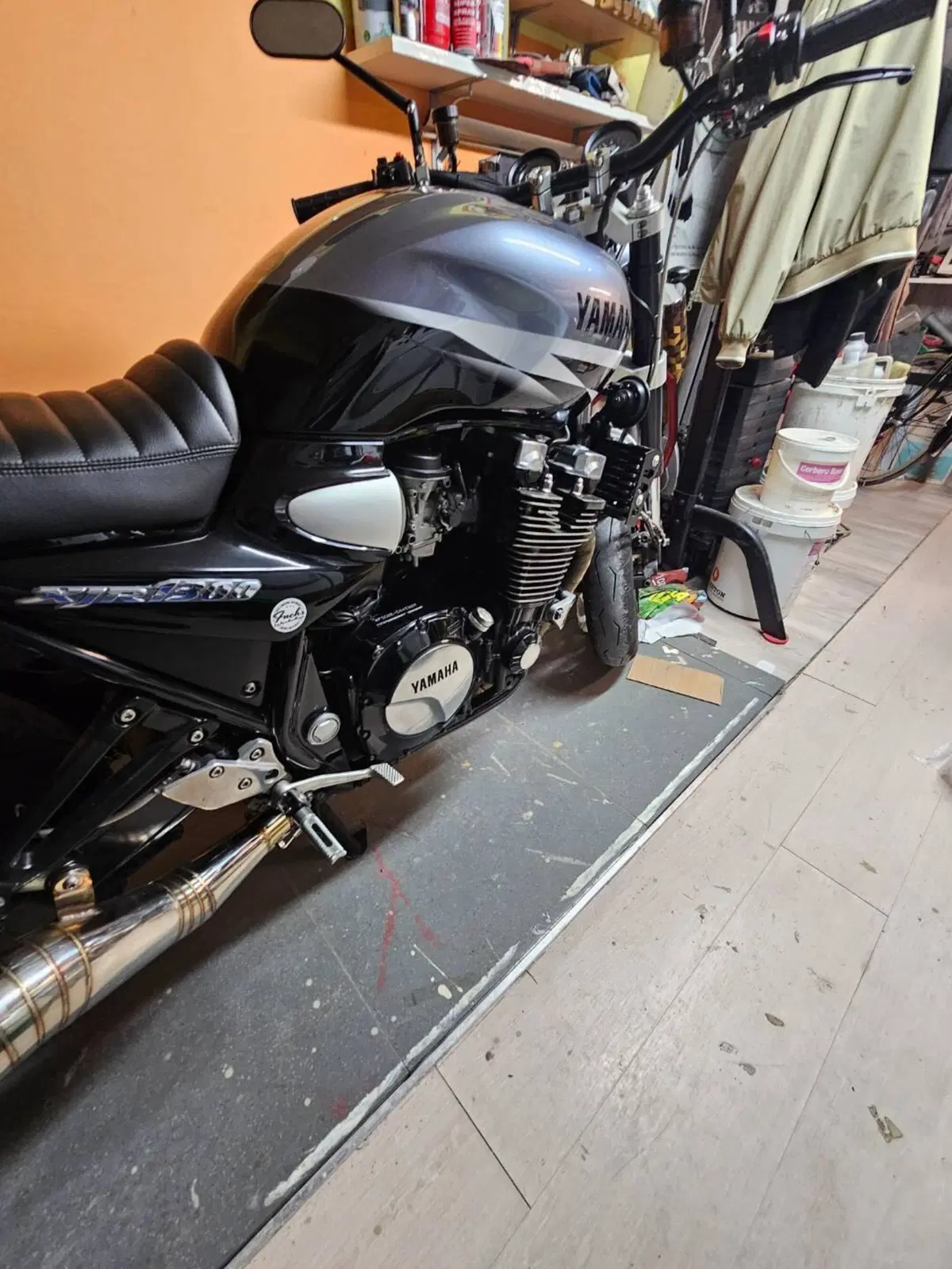 Yamaha XJR 1300 SP (1999 - 04) (4)
