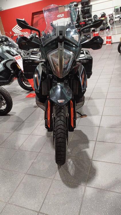 KTM 890 Adventure (2022) (3)