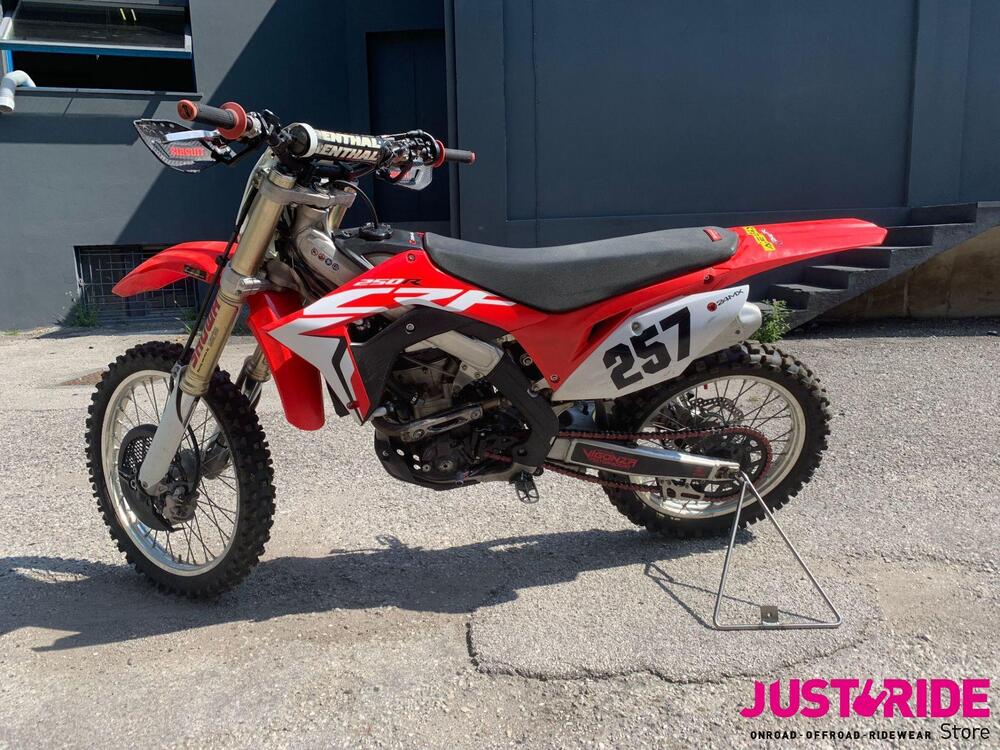 Honda CRF 250 R (2019) (3)