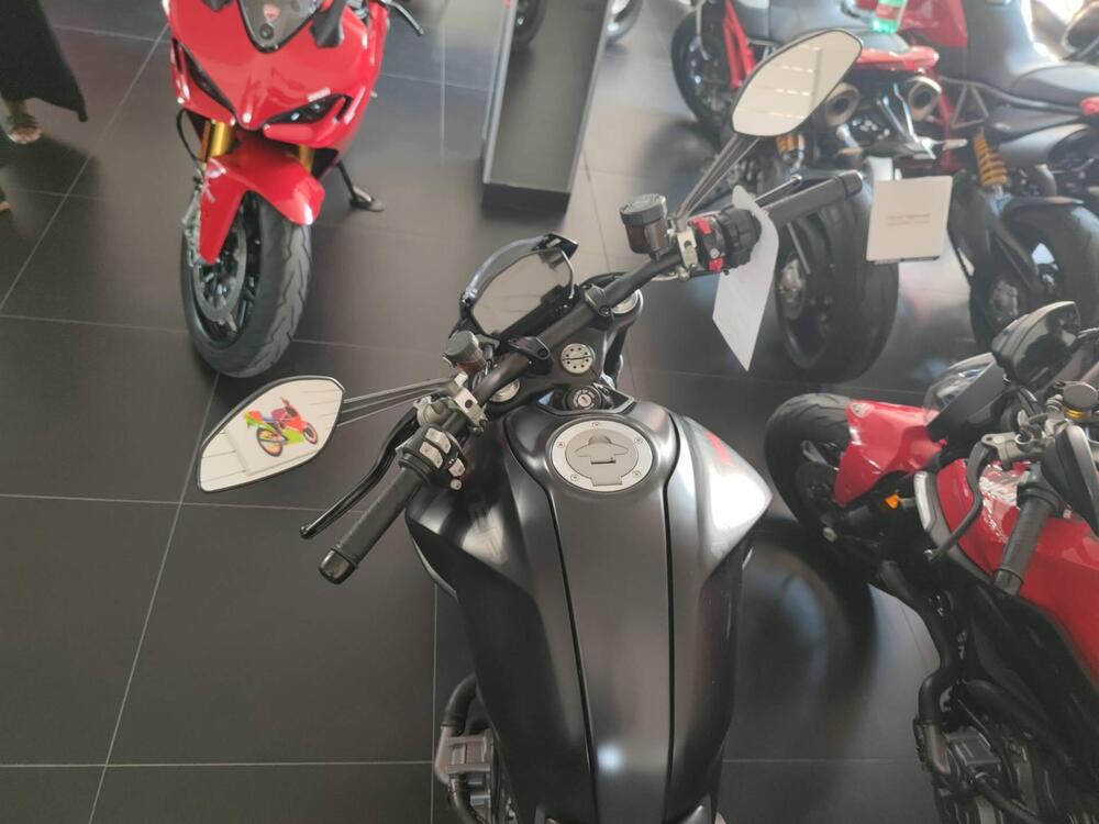 Ducati Monster 937 + (2021 - 24) (5)