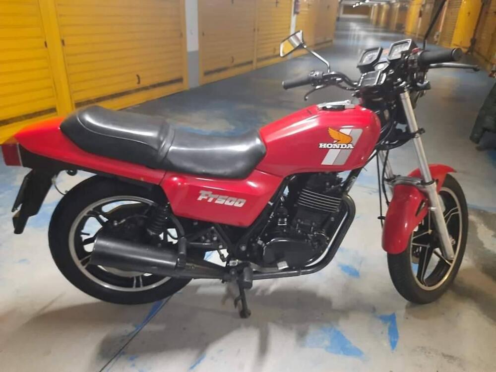 Honda FT 500 (3)