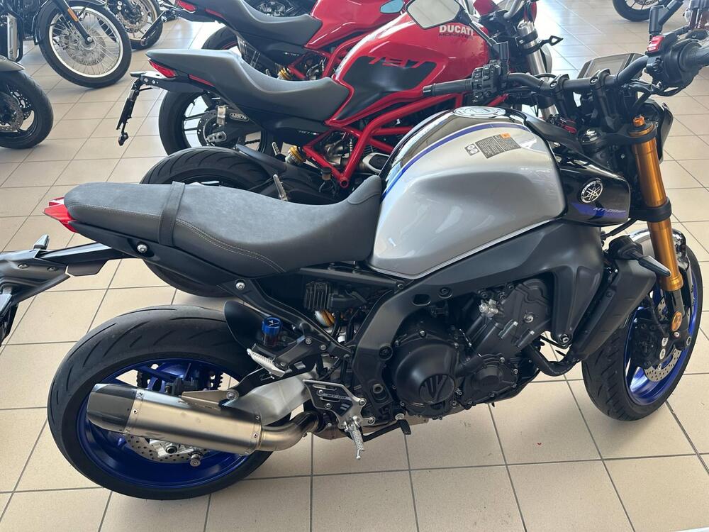 Yamaha MT-09 SP (2021 - 23) (2)